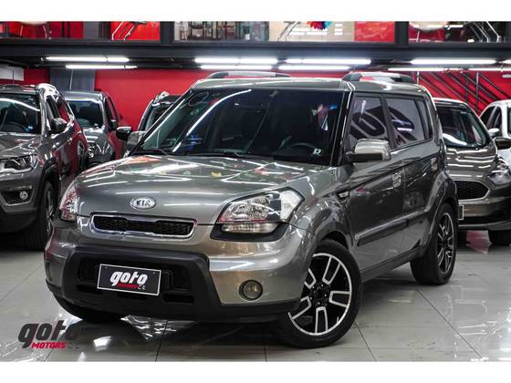 KIA SOUL 1.6 EX 16V FLEX 4P AUTOMÁTICO KIA SOUL 1.6 EX 16V FLEX 4P AUTOMÁTICO